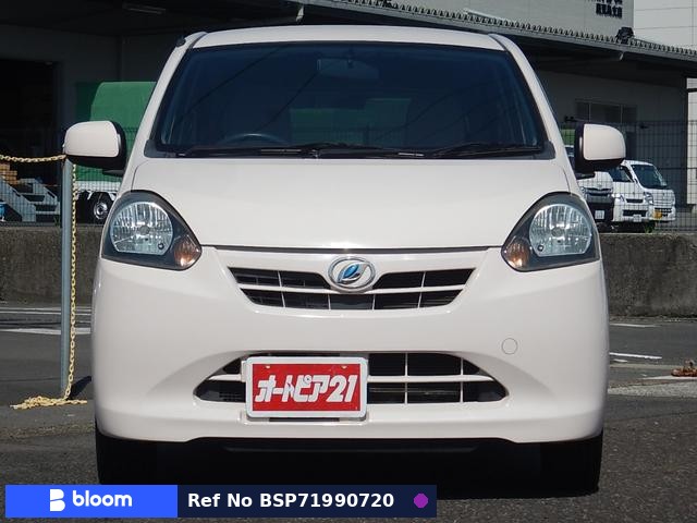 2011 Daihatsu Mira ES
