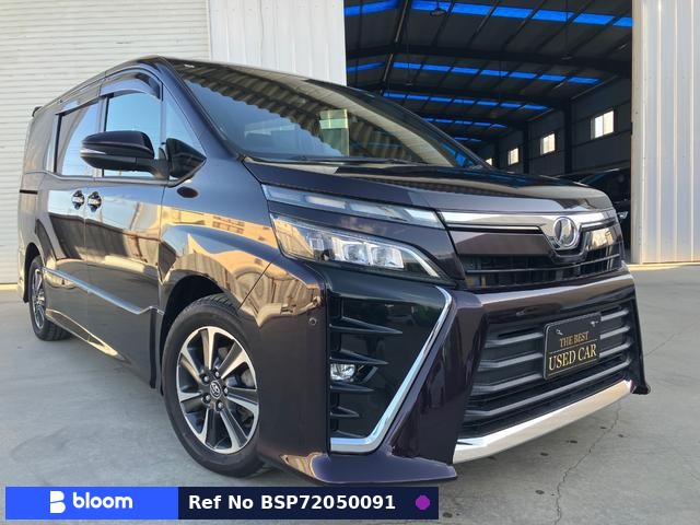 2017 Toyota Voxy