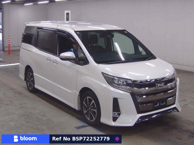 2017 Toyota Noah