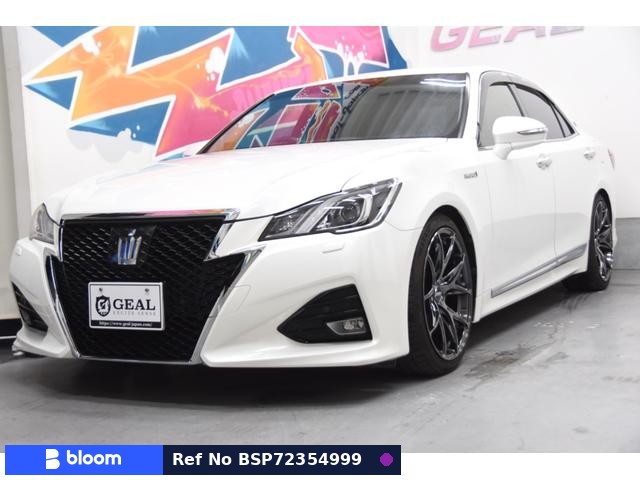 2016 Toyota Crown Hybrid