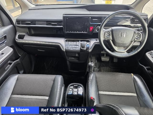 2021 Honda Stepwagon Spada
