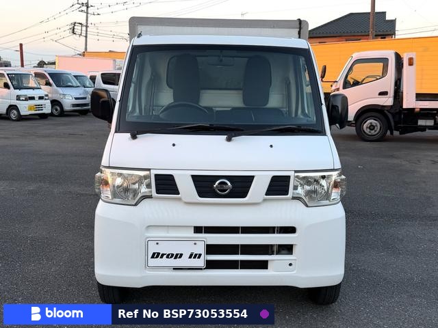 2012 Nissan NT100CLIPPER