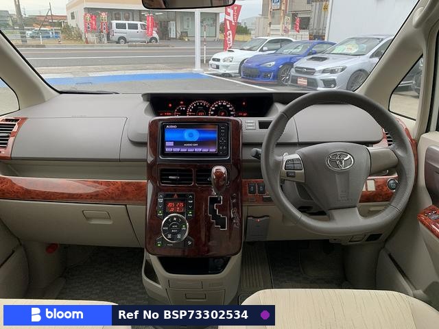 2012 Toyota Noah