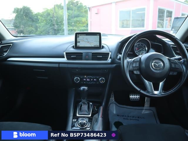 2014 Mazda Axela Sport