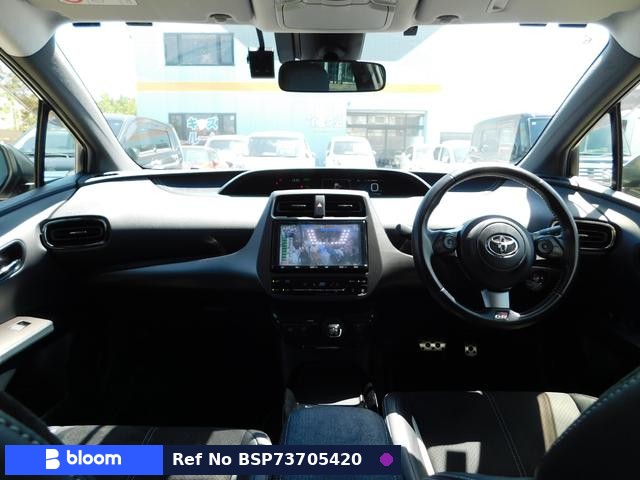 2019 Toyota Prius PHV