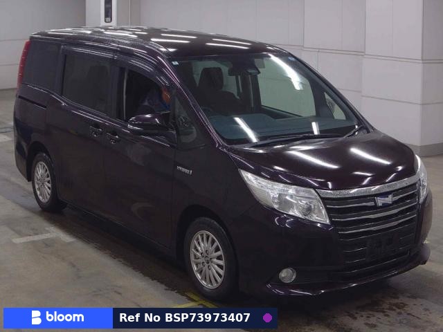 2016 Toyota Noah