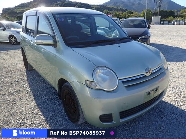 2010 Toyota Sienta