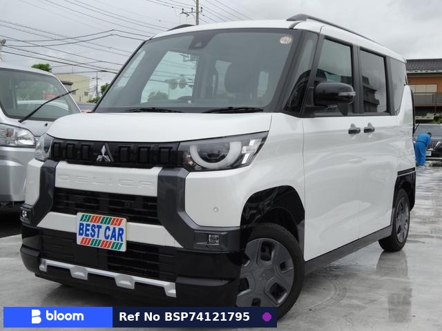 2025 Mitsubishi Delica Mini