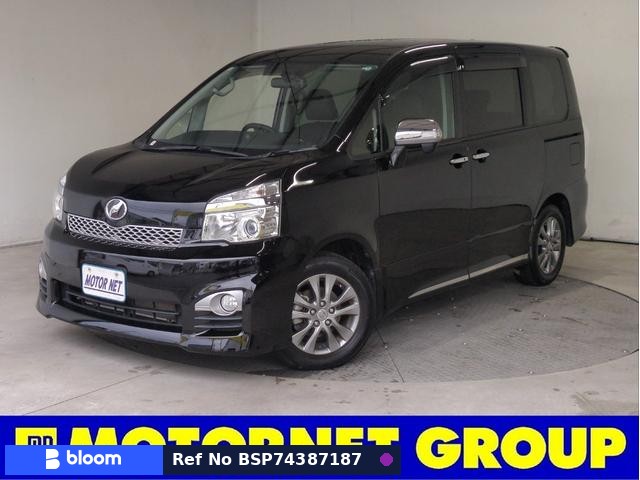 2013 Toyota Voxy