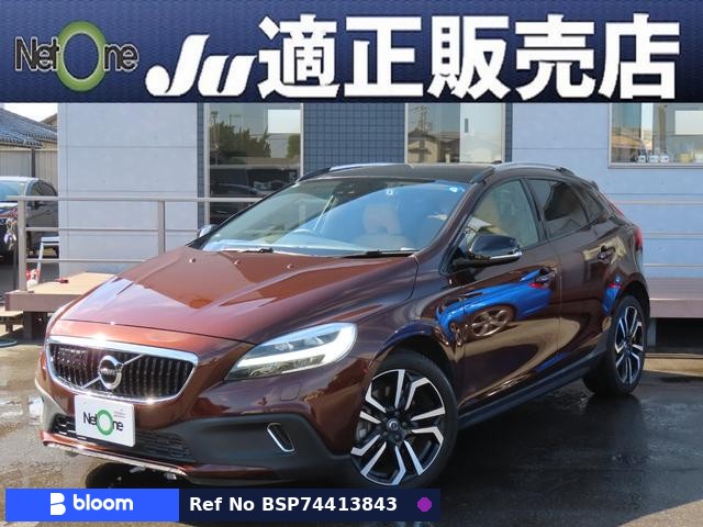 2019 Volvo V40
