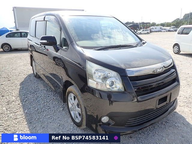2009 Toyota Noah