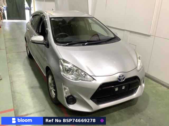 2015 Toyota Aqua