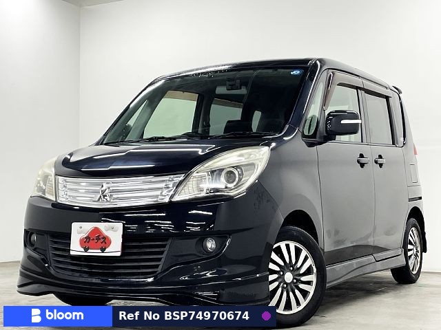 2012 Mitsubishi Delica D2