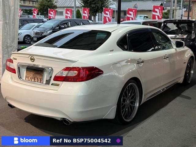 2013 Nissan Cima