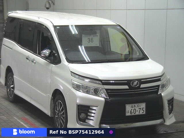 2015 Toyota Voxy