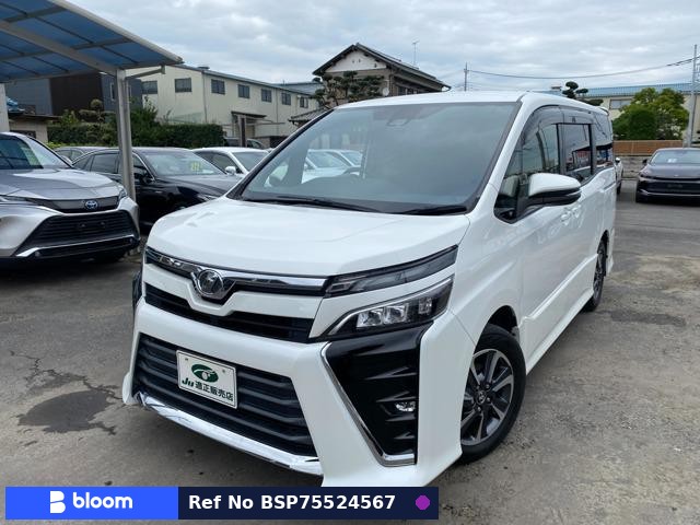 2017 Toyota Voxy