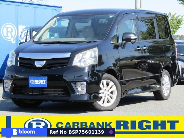 2011 Toyota Noah