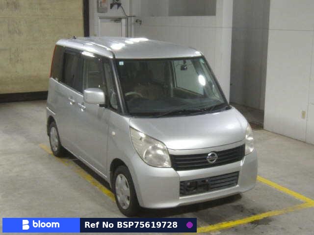 2011 Nissan Roox