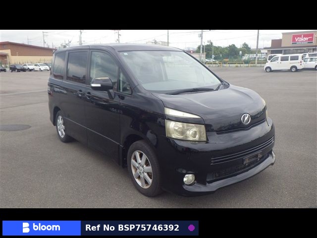 2007 Toyota Voxy