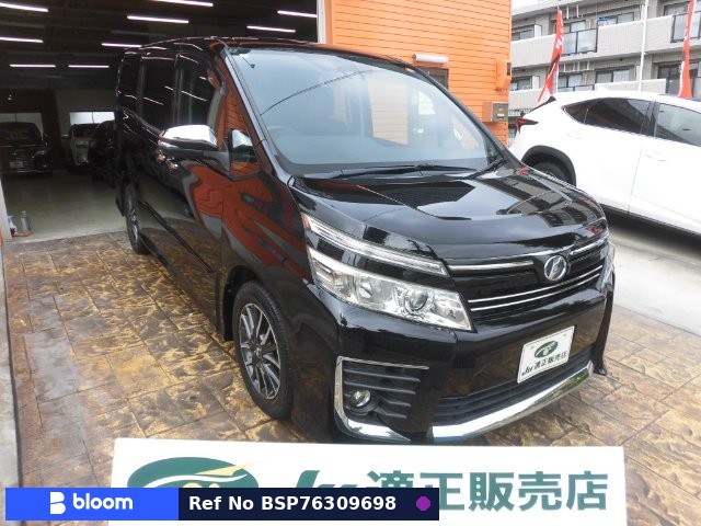 2016 Toyota Voxy