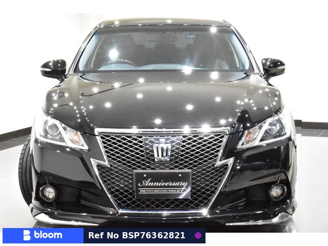 2015 Toyota Crown