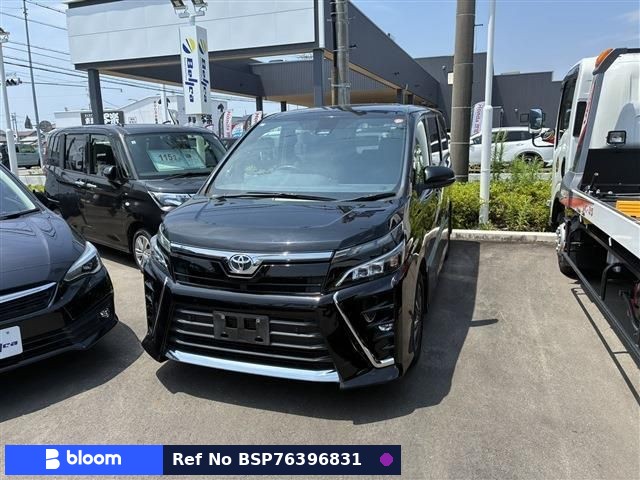 2020 Toyota Voxy