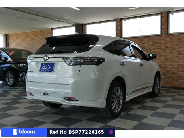 2015 Toyota Harrier
