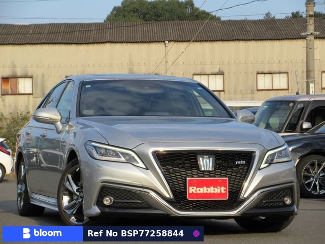 2018 Toyota Crown Hybrid