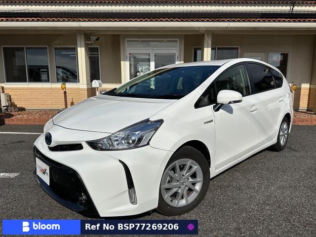 2019 Toyota Prius Alpha