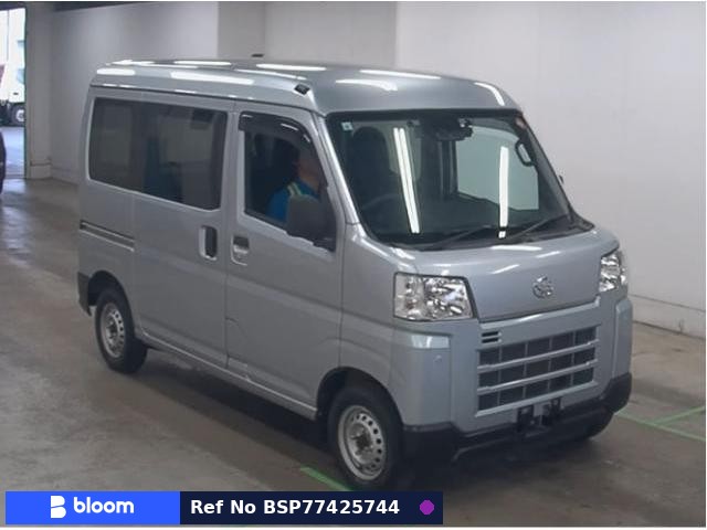 2022 Daihatsu Hijet Cargo