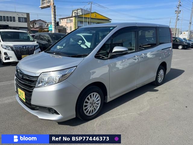 2015 Toyota Noah