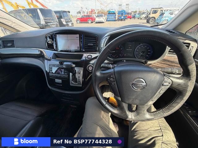 2014 Nissan Elgrand