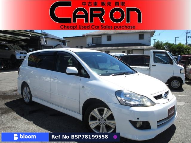 2003 Toyota Ipsum