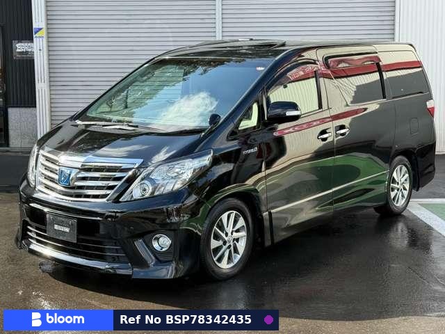 2013 Toyota Alphard Hybrid