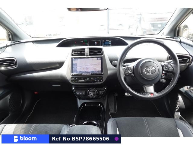 2018 Toyota Prius PHV