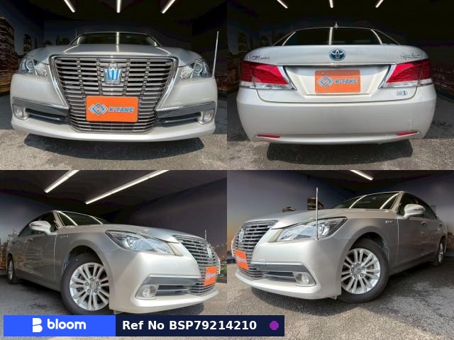 2013 Toyota Crown Hybrid