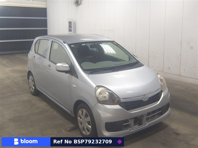 2014 Daihatsu Mira ES