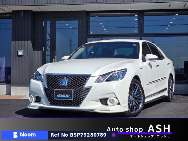 2013 Toyota Crown