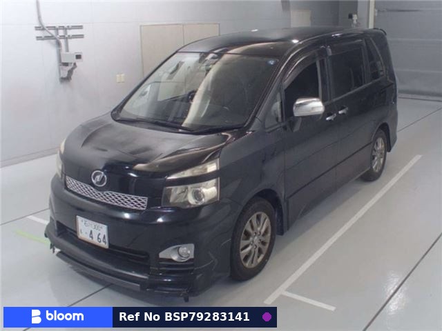2011 Toyota Voxy