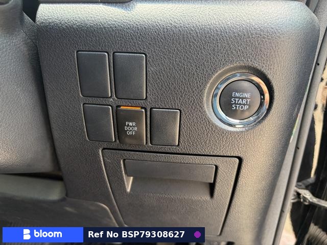 2015 Toyota Alphard