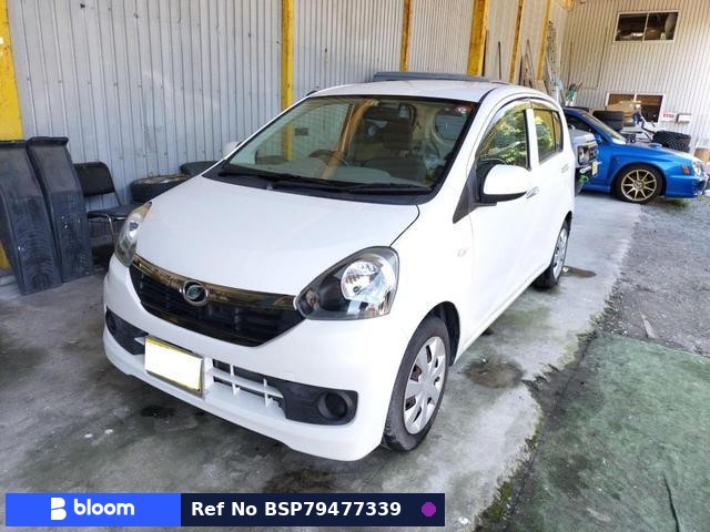 2017 Daihatsu Mira ES