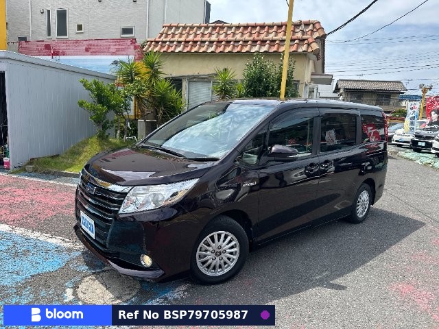 2016 Toyota Noah