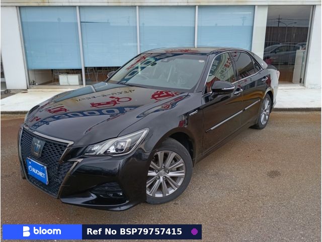 2018 Toyota Crown Hybrid