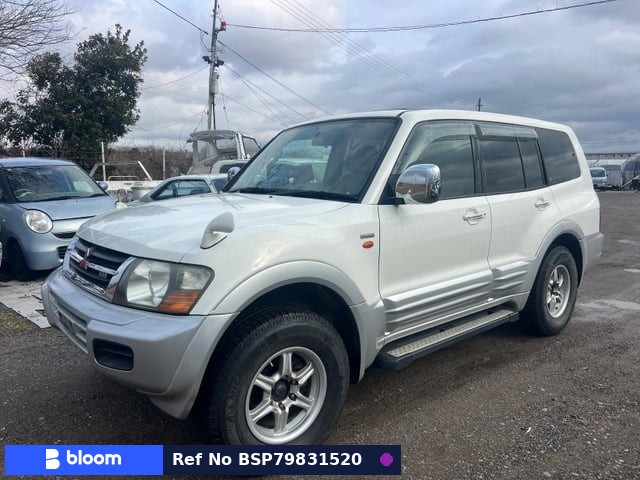 2000 Mitsubishi Pajero