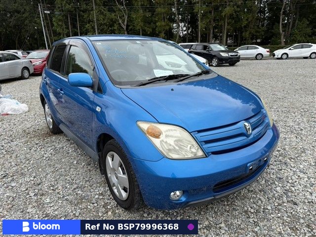 2003 Toyota IST