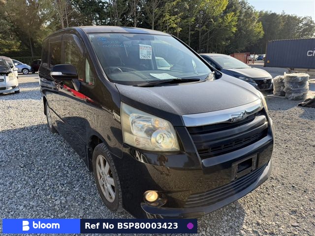 2007 Toyota Noah