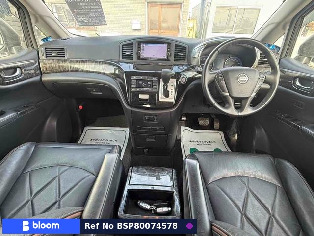 2017 Nissan Elgrand