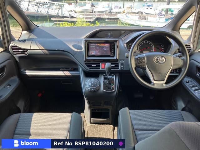 2015 Toyota Noah