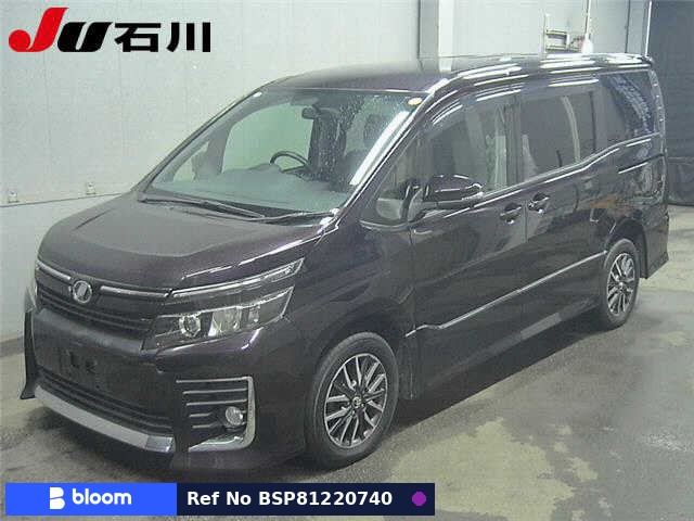 2014 Toyota Voxy