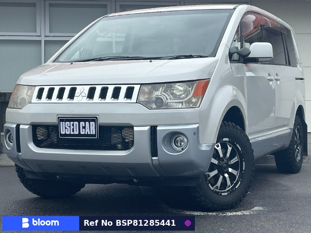 2013 Mitsubishi Delica D5